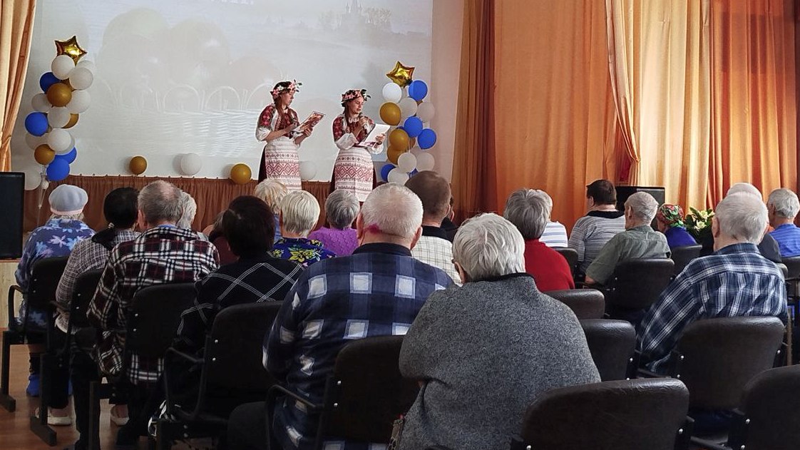 Праздничный концерт в "Спутнике"